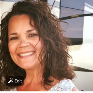 Meet your Posher, Kim